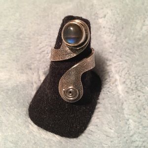 Sterling Silver Ring With a Labradorite Stone New